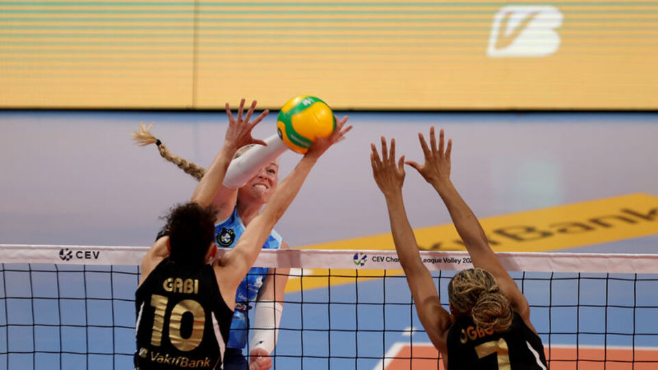 VakıfBank, Imoco'ya diş geçiremedi