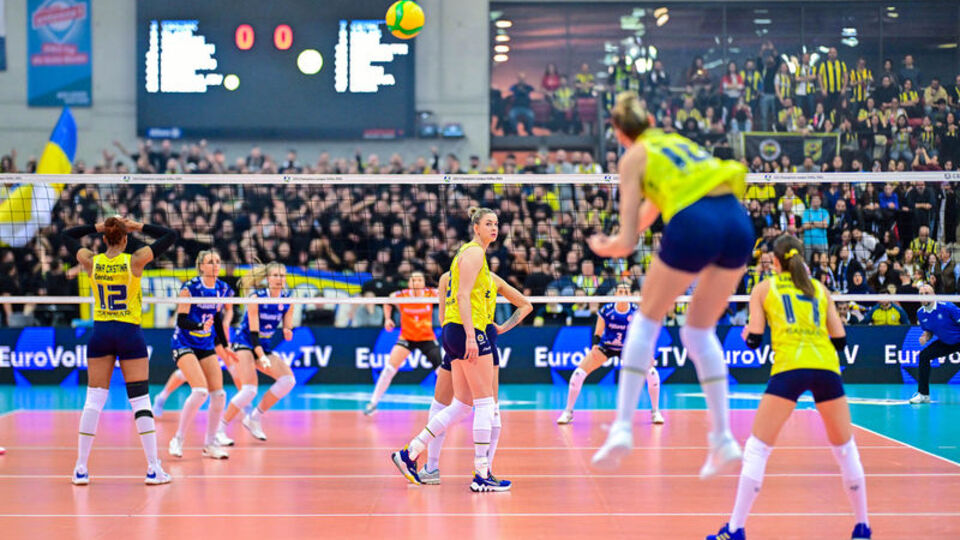 Fenerbahçe Opet turu İstanbul'a bıraktı