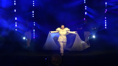 10 bin seyirciyle baş başa