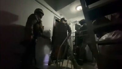 Şahinler çetesinin firari ismine kelepçe!