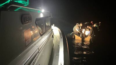 Çanakkale açıklarında 89 düzensiz göçmen kurtarıldı