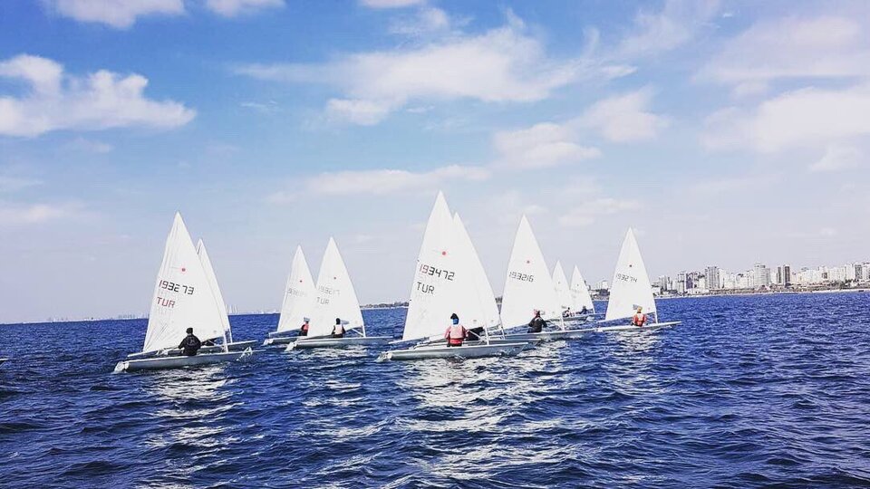 Yelkenler Kardeşlik Kupası için yarışıyor