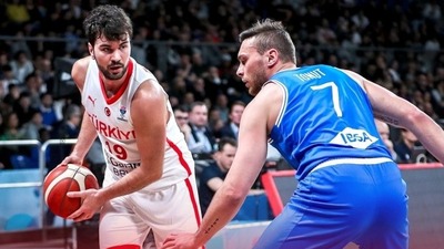 12 Dev Adam, İtalya'da kayıp!