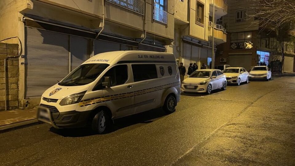 Tartışmaları kanlı bitti: Kadın öldü, kocası ağır yaralandı