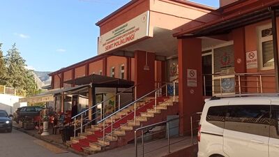 Pamuk şeker yiyen çocuklar zehirlendi