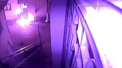 Eski kız arkadaşının evini yaktı