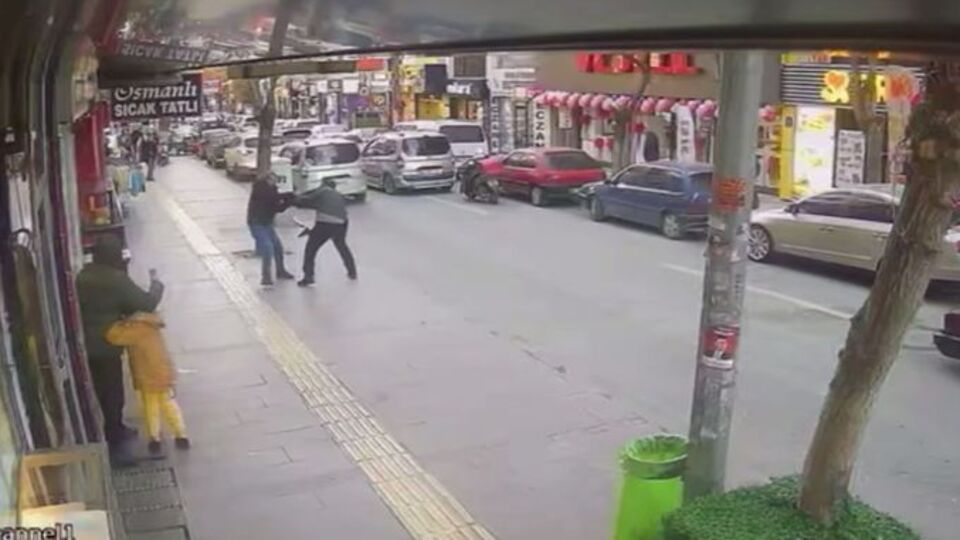 Husumetlisini sokakta öldürdü! Kanlı takip!