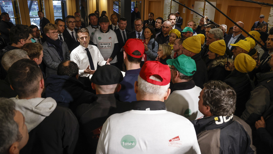 Macron tarım fuarına katıldı: Gerginlik başladı!