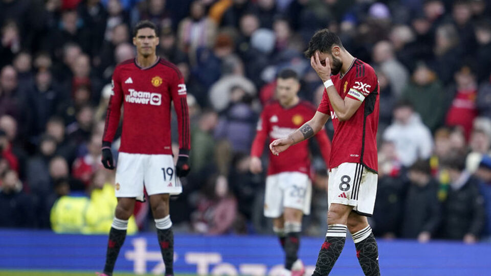 Manchester United'a 90+7'de şok!