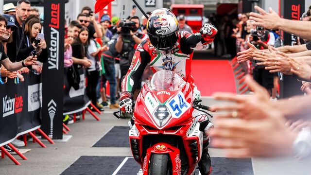 Toprak Razgatlıoğlu tamamlayamadı