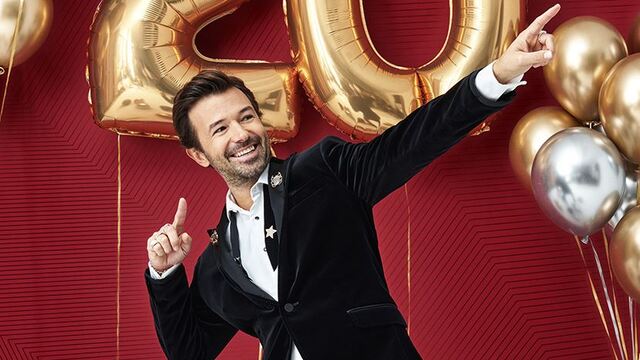 Yalın 20. yıl özel konseriyle Arena'da