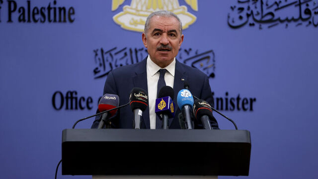 Filistin Ba�bakan� I�tiyye istifa etti�ini duyurdu