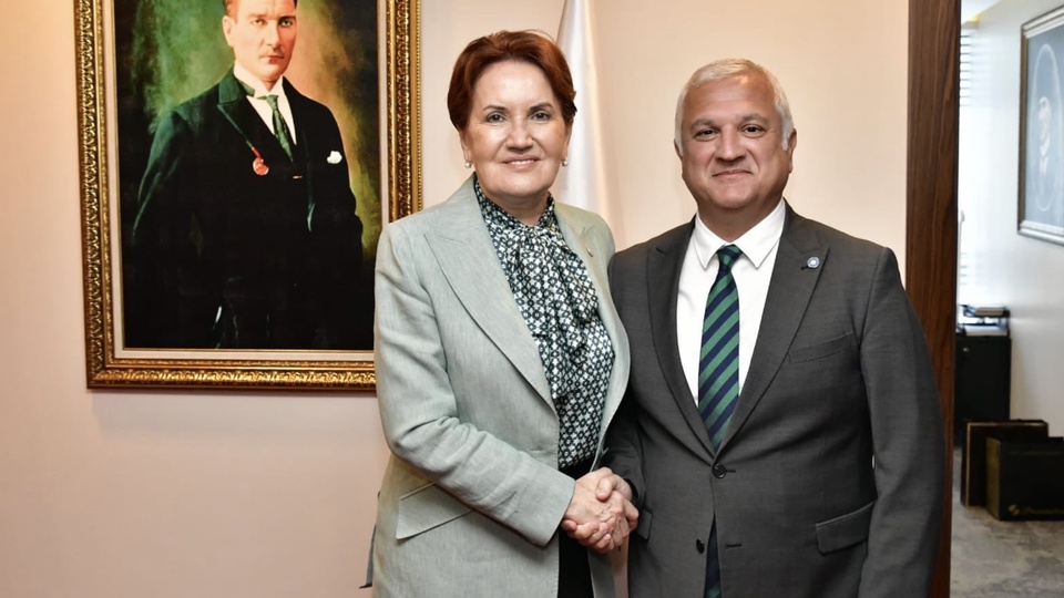 Cem Karakeçili İYİ Parti'den istifa etti