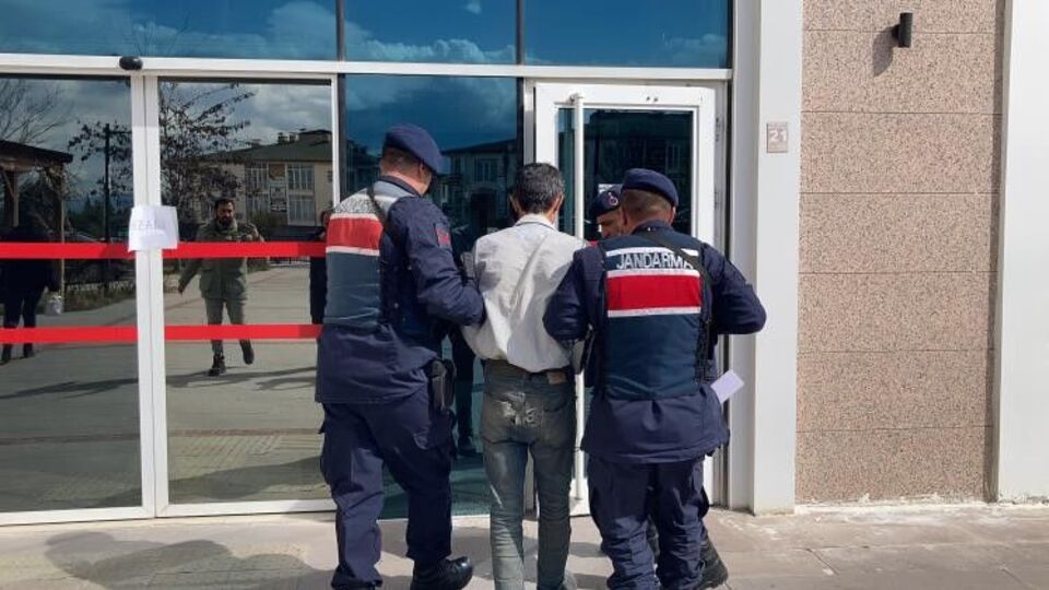 Ağabeyini av tüfeğiyle öldüren zanlı tutuklandı