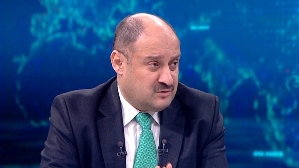 "Halk istediği için aday oldum"