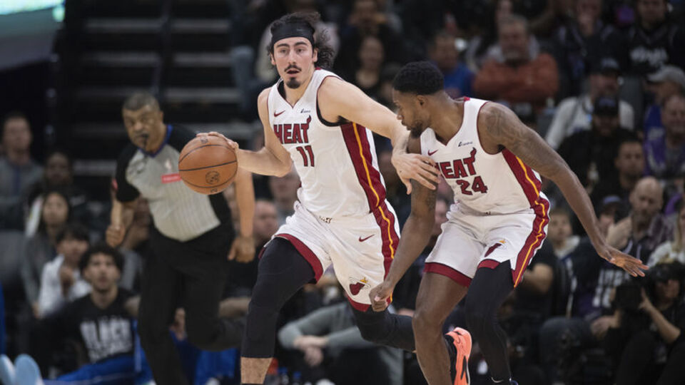 NBA'de Kings'i yenen Heat, 4'te 4 yaptı