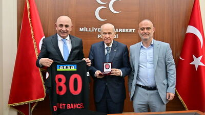Bahçeli, Fatih Karagümrük Spor Kulübü Başkanı ile görüştü