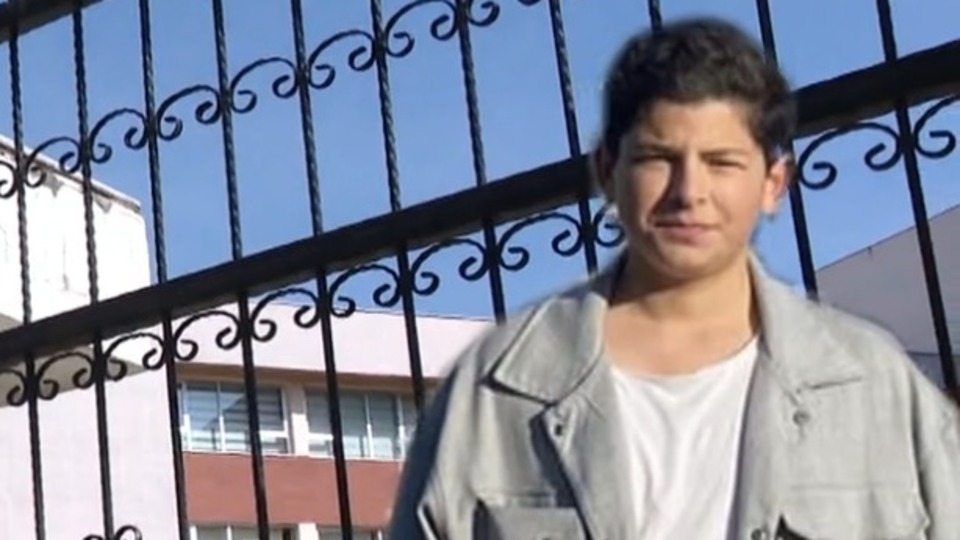 Öğrenci öğrenciyi öldürdü!