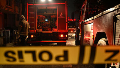 Avcılar'da tekstil fabrikasında yangın çıktı