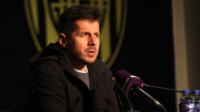 Belözoğlu'ndan küfürlü tezahürata yanıt!