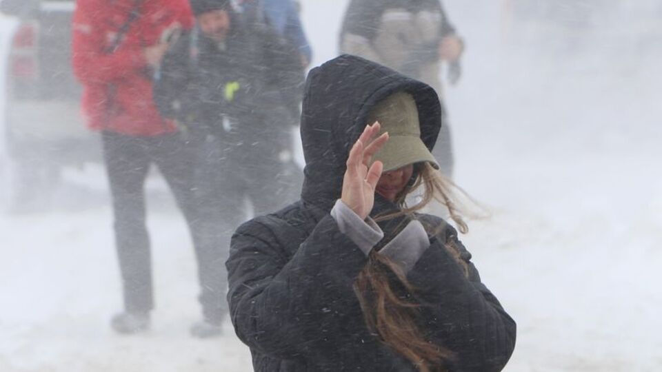 Yağış yok, sis ve fırtına var
