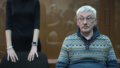 Rus insan hakları aktivistine hapis cezası