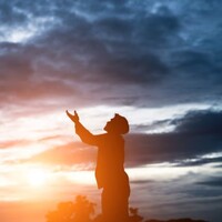 Tebareke suresi okunuşu ve Türkçe anlamı