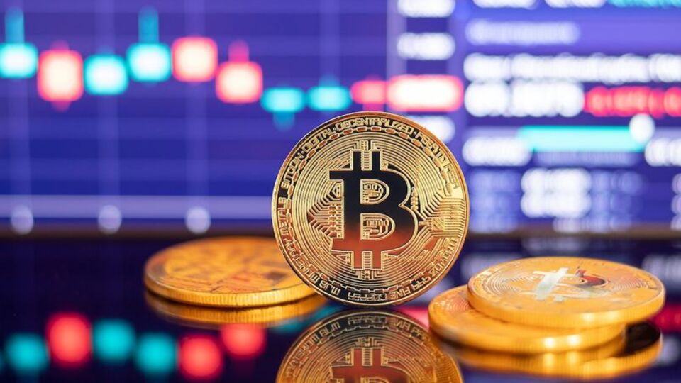 Bitcoin 60.000 doları aştı