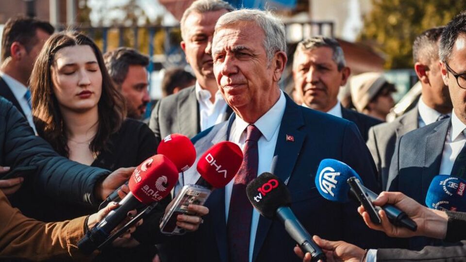 "Yasal olarak yapamayacakları şeyleri iddia ediyorlar"