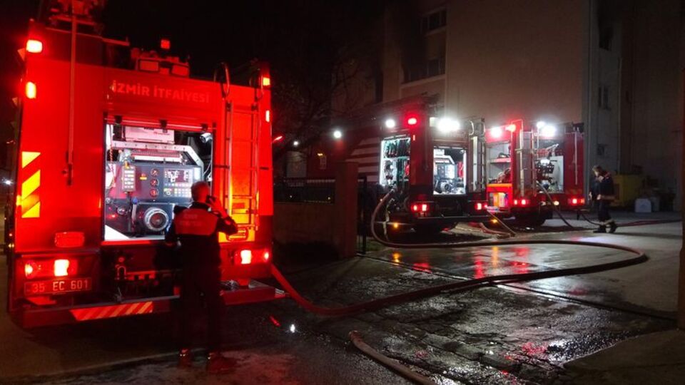 Ayakkabı imalathanesinde çıkan yangın korkuttu