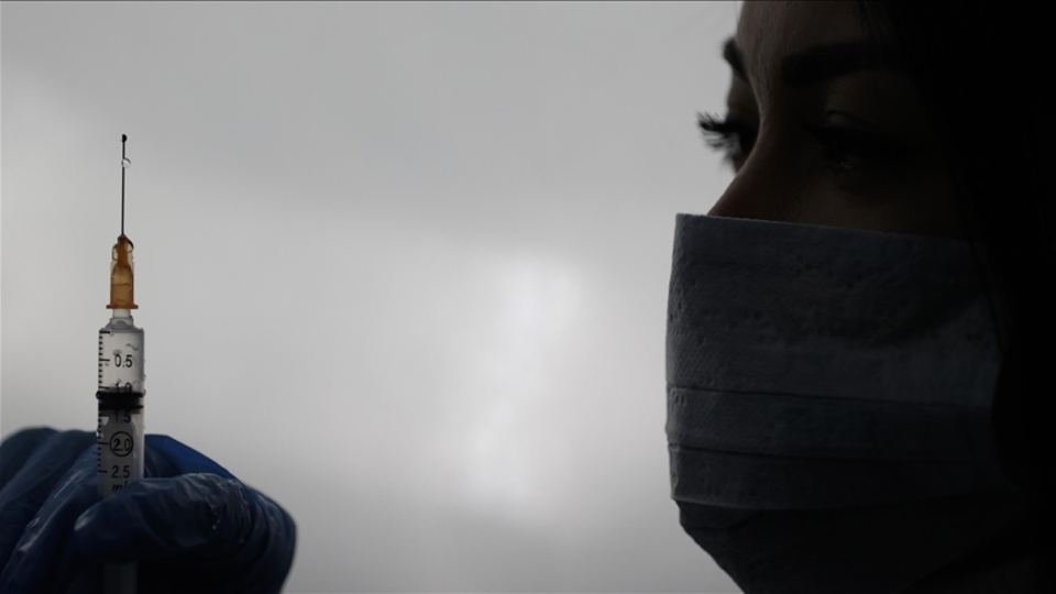 Sağlık Bakanlığı'na 9 bin sözleşmeli personel alınacak