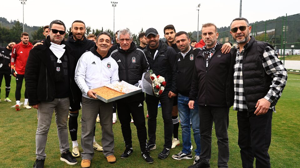 Taraftarlardan derbi öncesi destek