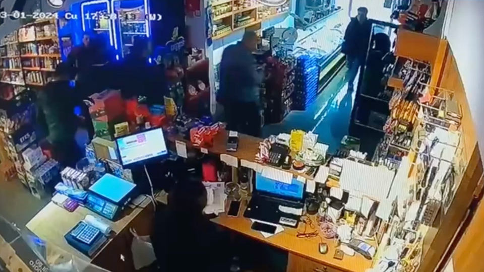 Kardeş katili film gibi takiple yakalandı!