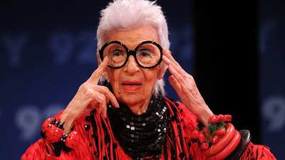 Iris Apfel: Amerikan moda tasarımcısı 102 yaşında hayatını kaybetti