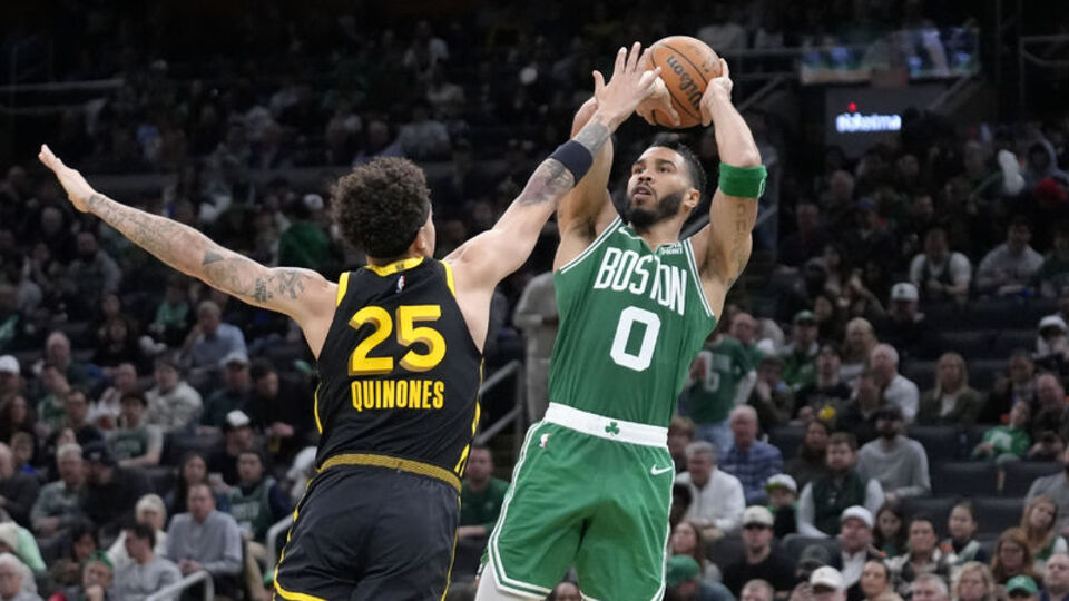 Celtics'ten Warriors'a tarihi fark!