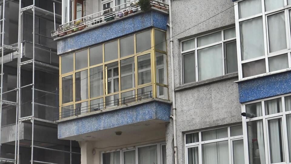 Ev sahibi şoke oldu! Evi 27 yatak konularak kiralanmış