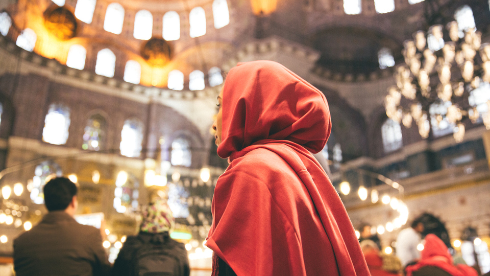 Bayanlar (kadınlar) nasıl abdest alır?