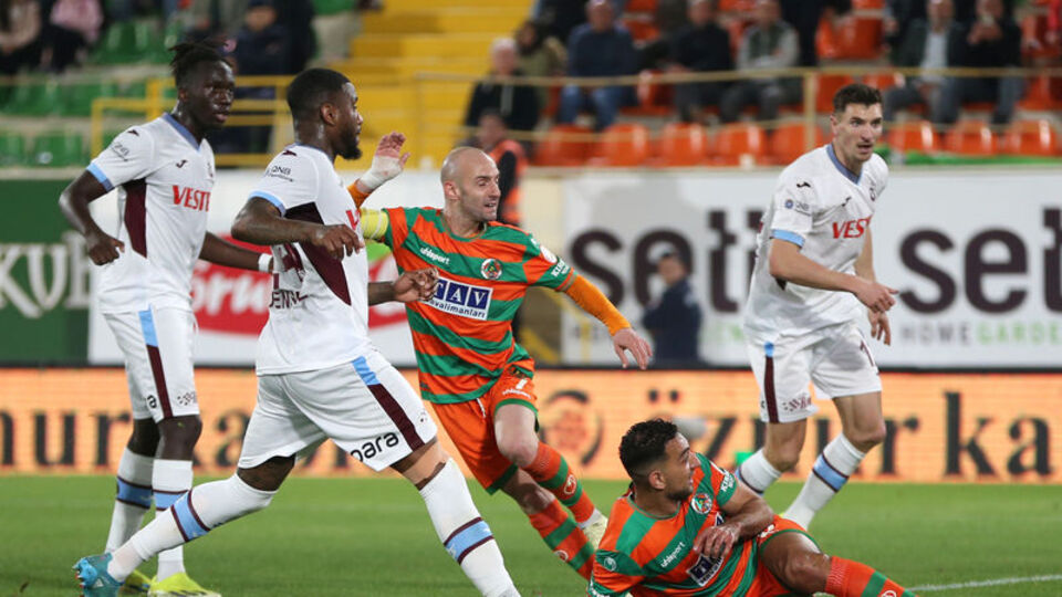 Trabzonspor'a Alanya'da şok!