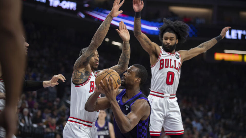 Chicago Bulls 22 sayıdan geri döndü!