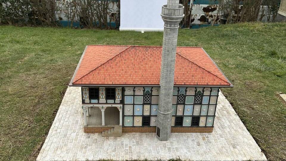 Rumeli mirası Alaca Cami hatırası Miniatürk'te!