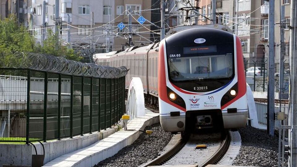 Marmaray çalışma saatleri