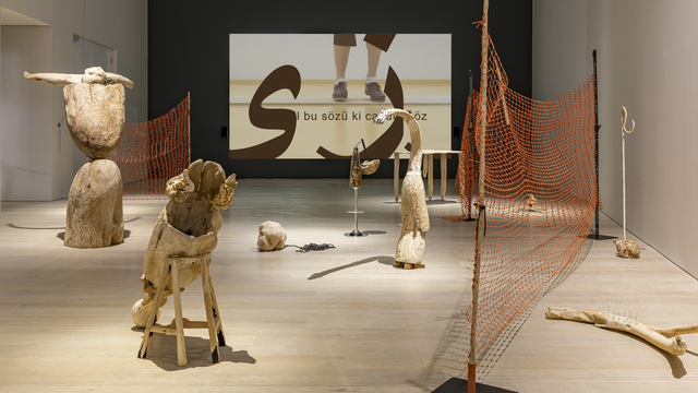 Arter'den yeni sergi: GLOSSOLALALA