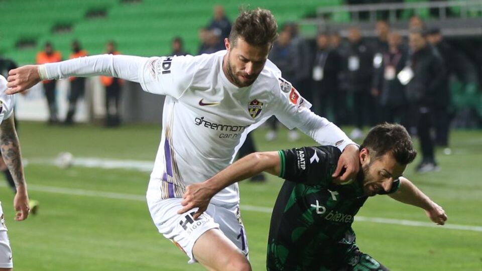 Uğur Demirok ameliyat oluyor