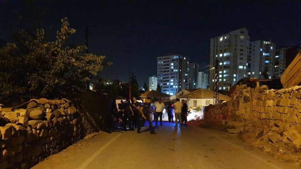 Şarkıcı Metin Işık ve eşine beraat, oğluna müebbet istemi