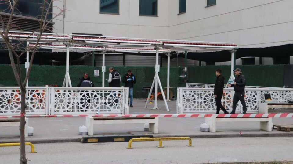 Hastane kafeteryasındaki silahlı saldırıya 3 tutuklama