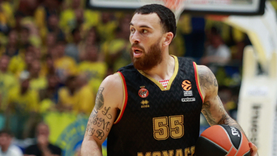 Mike James, Euroleague tarihe geçti!