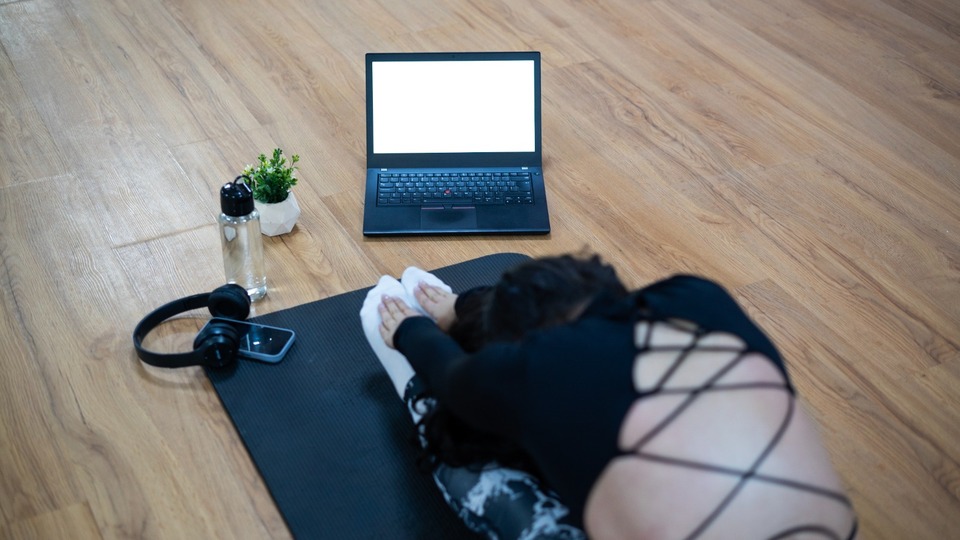 Sakata gelmeyin! Egzersiz videoları, sakatlıklara yol açabilir!