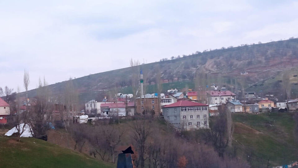 Evliyken Ayşe'yi kaçırdı! 3 kişiyi öldürdü! Katil zanlısı aranıyor!