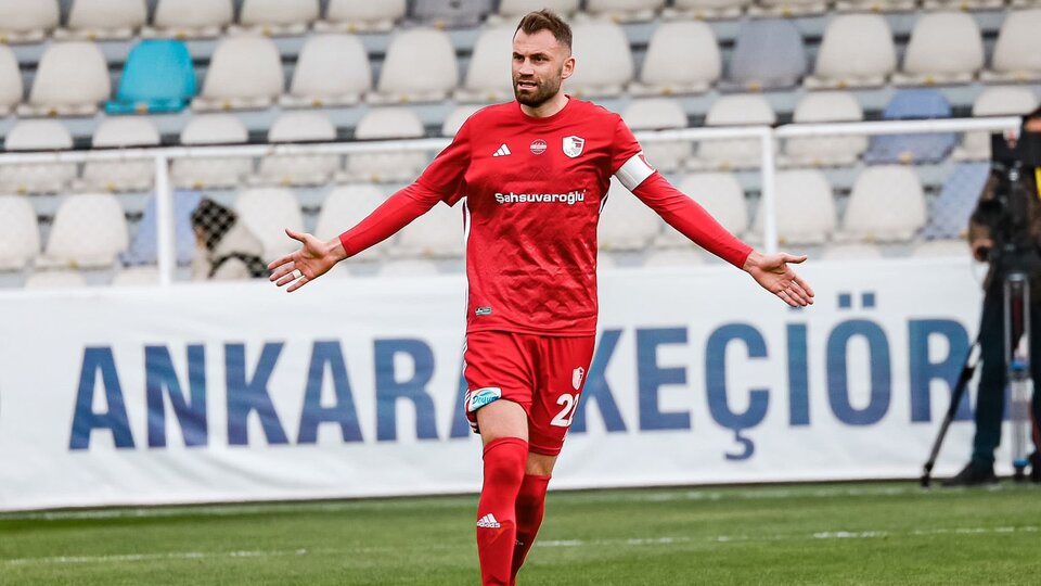 Erzurumspor deplasmanda kazandı!