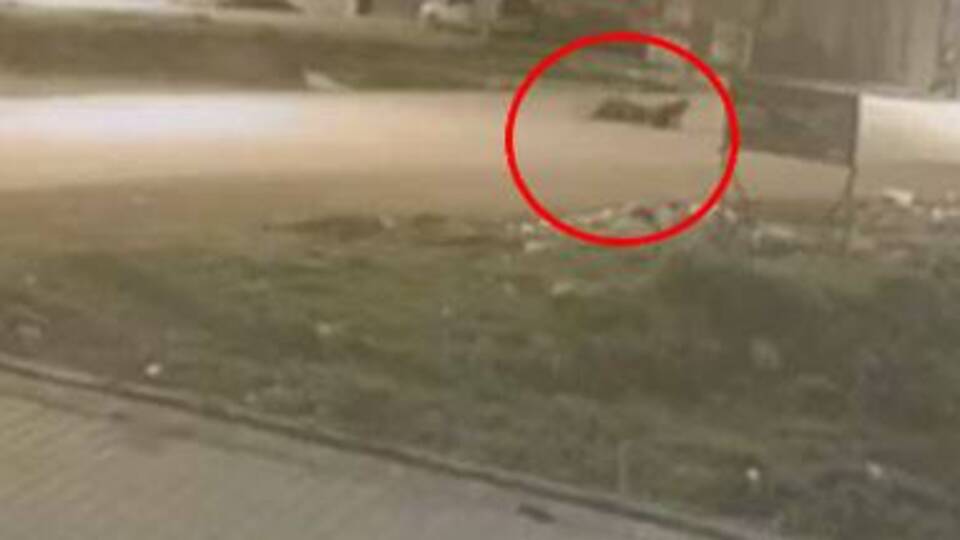 Adana'da 1 kişinin öldüğü motosiklet kazası kamerada